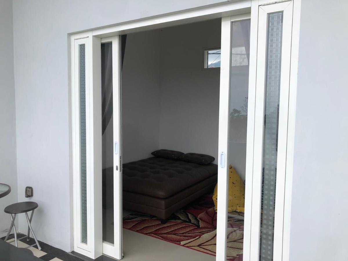 Villa Alraza Tlekung Esterno foto
